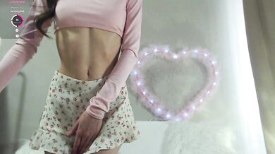 Oriella - Porn Video [Bongacams]: compact stream video, lovely booty, webcamsex