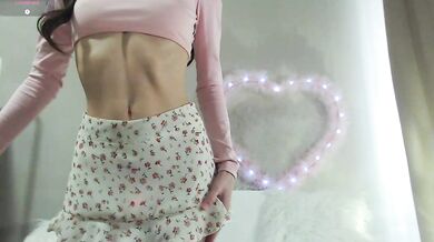 Oriella - Porn Video [Bongacams]: compact stream video, lovely booty, webcamsex
