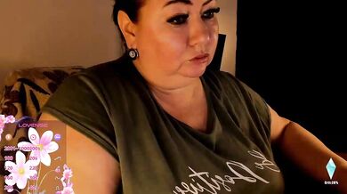 Alinahott1 - Porn Video [Bongacams]: stunning décolletage, wild abandon, naked porn slut