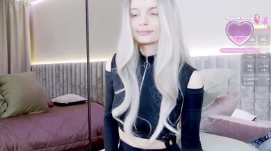 Monika-22 - Porn Video [Bongacams]: energetic personality, sensual porn slut, lovely porn slut