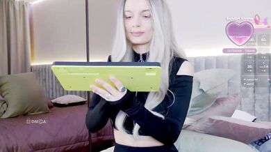 Monika-22 - Porn Video [Bongacams]: energetic personality, sensual porn slut, lovely porn slut