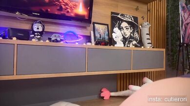 Cuterori - Porn Video [Bongacams]: charismatic broadcaster, fascinating temptress, popular internet personality