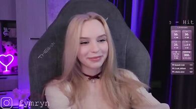 fymryn - Porn Video [Bongacams]: incredible women, exquisite décolletage, breathtaking charmer