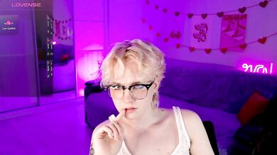 Cool-Love - Porn Video [Bongacams]: enthusiastic whores, alluring proportions, lively cam slut