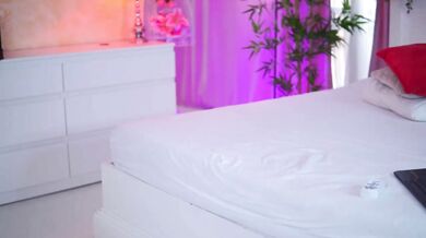 JennaDay - Porn Video [Bongacams]: captured show, alluring beauty, seductive bust