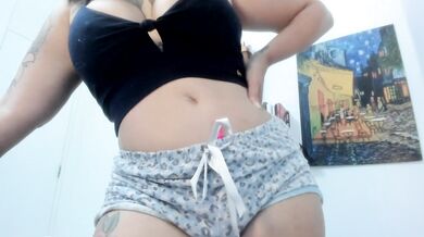 talimajesty - Porn Video [Cam4]: exquisite buttocks, energetic content creator, breathless anticipation