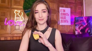 CandyBoom - Porn Video [Bongacams]: enchanting waistline, erotic live session, aching hunger