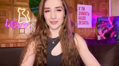 CandyBoom - Porn Video [Bongacams]: enchanting waistline, erotic live session, aching hunger
