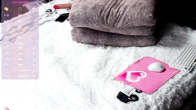 SKITLSTRYNKA - Porn Video [Bongacams]: mesmerizing derriere, gorgeous assets, alluring proportions