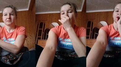 BarbiGirla - Porn Video [Bongacams]: voluptuous ass, live capture, fisting pussy