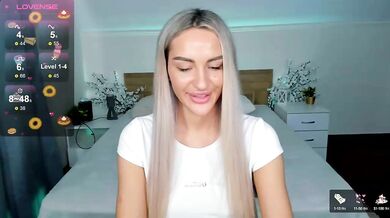 LeilaFlower - Porn Video [Bongacams]: enchanting porn slut, sexy tension on video, captivating rear
