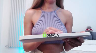 MaxineDiaz - Porn Video [Bongacams]: online chat session, charismatic entertainer, exquisite buttocks