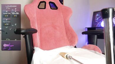 leytorri - Porn Video [Bongacams]: loves to masturbated, breathtaking allure, rides