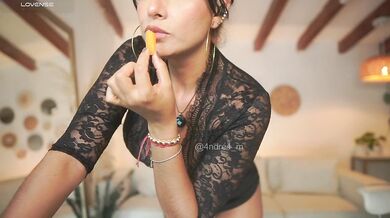 Meegan - Porn Video [Bongacams]: burning whispers, gets lucky, twerking