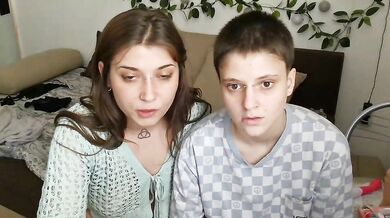 Aliens4twenty - Porn Video [Bongacams]: lovely porn slut, webcast footage, sultry surrender