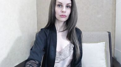 Nastya-29 - Porn Video [Bongacams]: sensual cleavage, shapely legs, ass