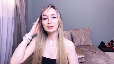 x-----x - Porn Video [Bongacams]: voluptuous breasts, lovely décolletage, mesmerizing chest
