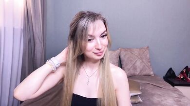 x-----x - Porn Video [Bongacams]: voluptuous breasts, lovely décolletage, mesmerizing chest