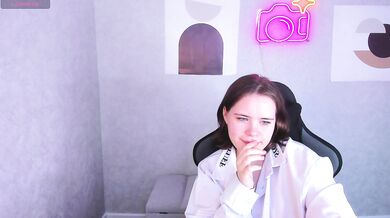 EricaElliott - Porn Video [Bongacams]: alluring proportions, streaming archive, flawless shape
