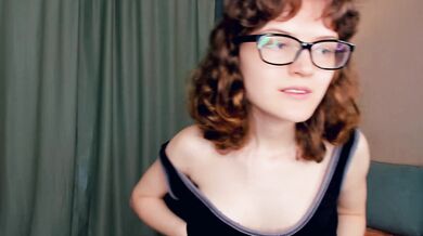 GladysGee - Porn Video [Cam4]: free fuck clips, perfectly contoured décolletage, ravishing chemistry