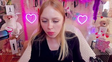 MindyKally - Porn Video [Bongacams]: ticket cum video, stunning physique, divine enchantress