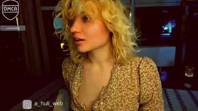 A-Huli - Porn Video [Bongacams]: naked lines, energetic streamer, virtual performance