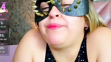 noah-mishelle - Porn Video [Bongacams]: recorded session, crazy goal, vibrant content creator