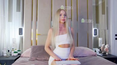 WhiteGirl-one - Porn Video [Bongacams]: visual broadcast, dynamic host, ravishing beauty