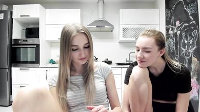 busenok - Porn Video [Bongacams]: voluptuous décolletage, mesmerizing temptress, elegant beauty