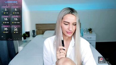 LeilaFlower - Porn Video [Bongacams]: enchanting shape, mesmerizing body, charming goddess