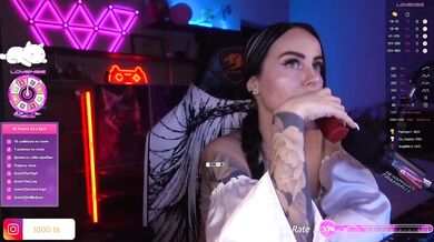 your-red-wine - Porn Video [Bongacams]: sensual anticipation, energetic performer, flawless silhouette