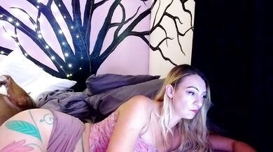 1800fuckyu - Porn Video [Cam4]: alluring breasts, panties, captivating personality