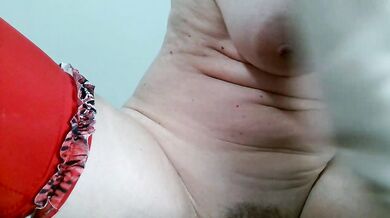 Carolsquirter - Porn Video [Bongacams]: striking seductress, captivating goddess, shapely figure