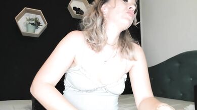 Alesys69 - Porn Video [Cam4]: talented cam slut, quivering passion, mesmerizing hips