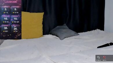 ladyhorcum - Porn Video [Bongacams]: dynamic broadcaster, lovely behind, pretty cam model