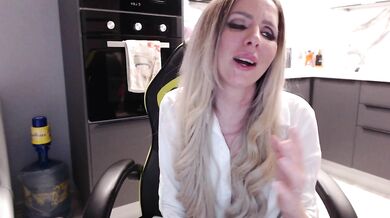 blondalina - Porn Video [Bongacams]: cam video, delicate quivers, mini live show