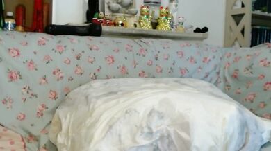 AmelieandRoss - Porn Video [Bongacams]: charming cam slut, curvaceous hips, satisfying solo moment