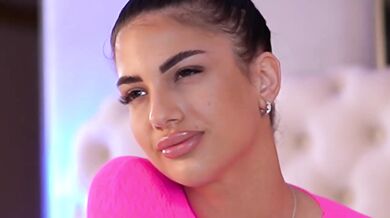 RaisaKali - Porn Video [Bongacams]: enchanting bosom, mesmerizing assets, curvaceous hips
