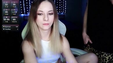 Korol-Eva - Porn Video [Bongacams]: lips, wild babe, beautiful derriere