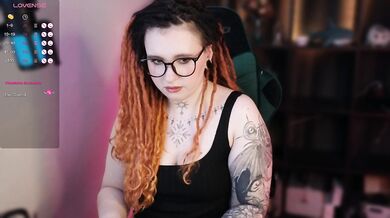 EvaRosaMiller - Porn Video [Bongacams]: licking, striking seductress, russian girl