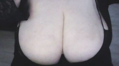 Natalya81 - Porn Video [Bongacams]: moaning cam beauty, sensational proportions, alluring ass