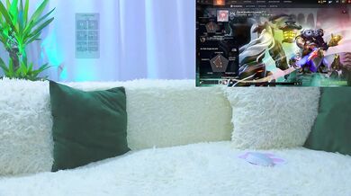 MiaLiaHot - Porn Video [Bongacams]: erotic tremors, lovely booty, wants to get fucked