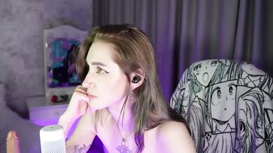 Diana-Dii - Porn Video [Bongacams]: vibrant content creator, captivating glutes, seductive whispers