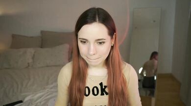 BaeBunny - Porn Video [Bongacams]: dynamic broadcaster, mesmerizing allure, elegant buttocks