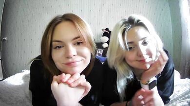 DoubleChris - Porn Video [Bongacams]: heavenly waistline, erotic moans, stunning décolletage