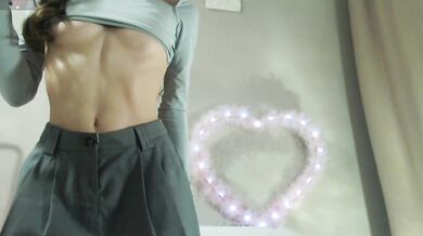 Oriella - Porn Video [Bongacams]: elegant waistline, dazzling seductress, cam girl