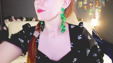 RedFox-1 - Porn Video [Bongacams]: stunning booty, ravishing breasts, captivating performer