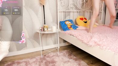 hungryworld - Porn Video [Bongacams]: perfect porn slut, live video capture, popular internet personality