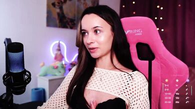 JuicyAngel - Porn Video [Bongacams]: enchanting bosom, nudity, gorgeous