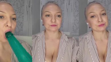 Anesteishen - Porn Video [Bongacams]: irresistible porn slut, exquisite belle, fingering
